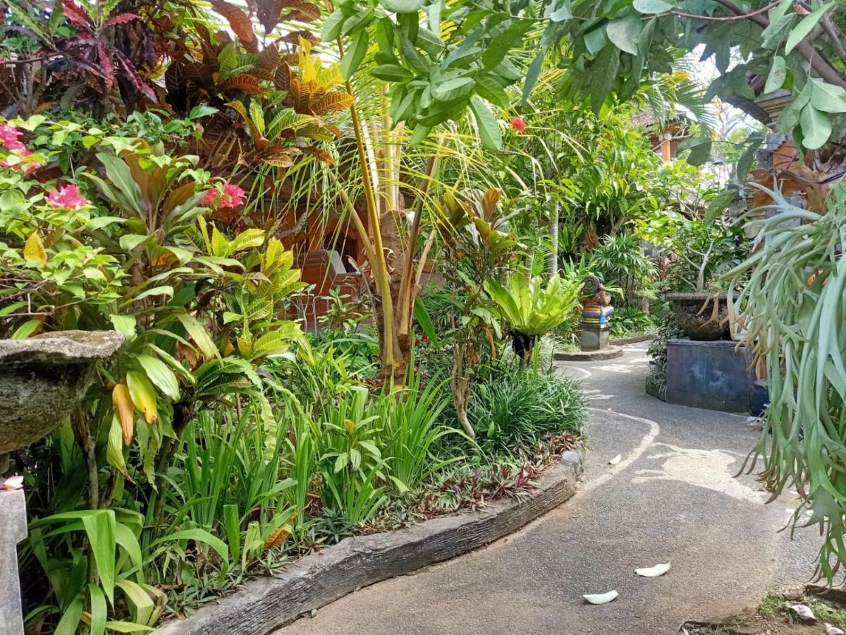 Family Guest House Ubud  Luaran gambar