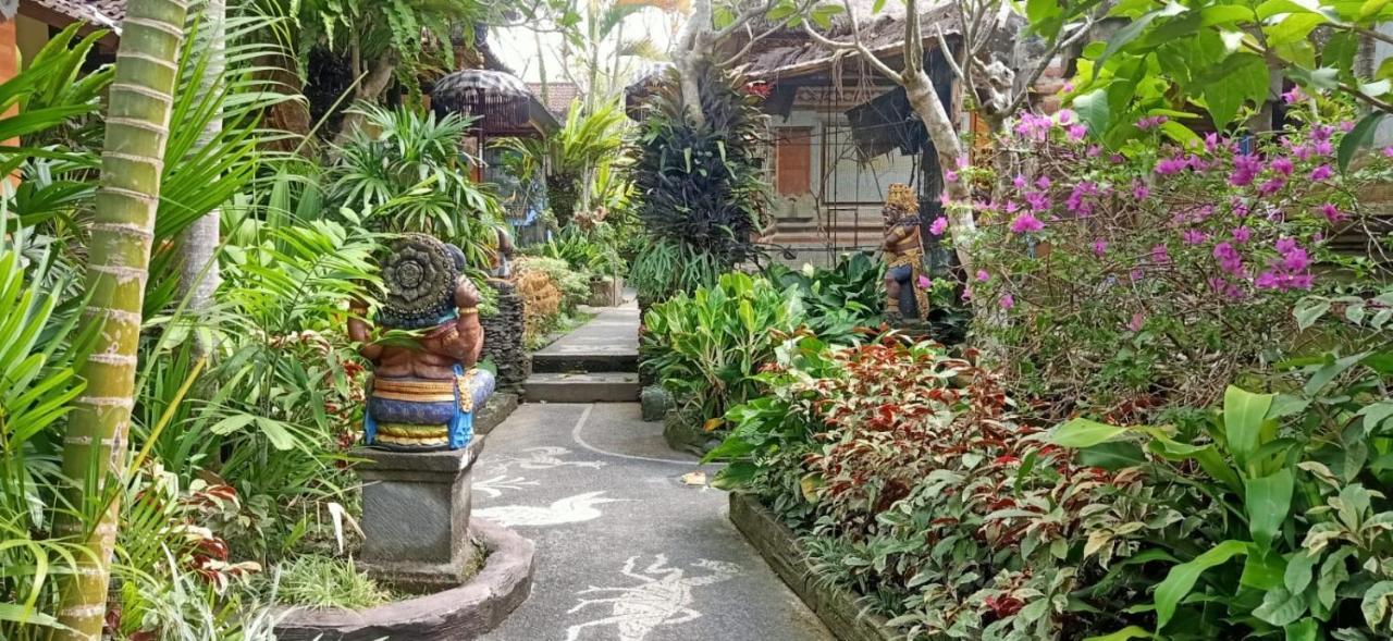 Family Guest House Ubud  Luaran gambar